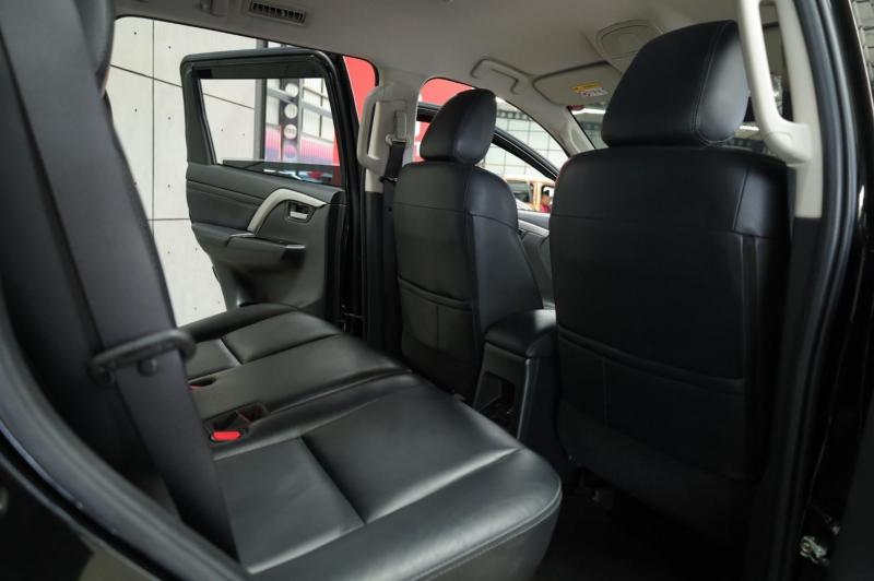 MITSUBISHI Pajero 2021