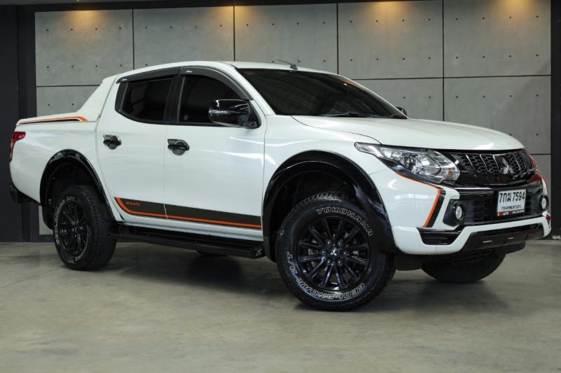 MITSUBISHI TRITON Plus ATHLETE 2018