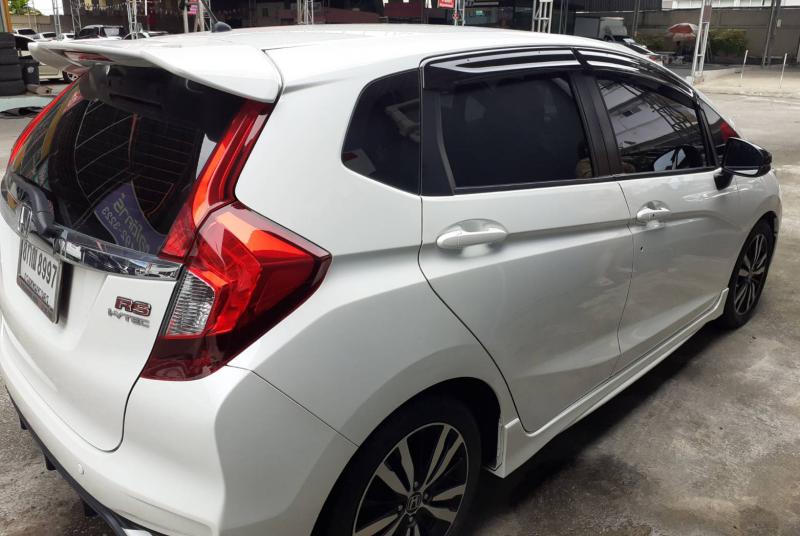 HONDA JAZZ 1.5 RS i-VTEC 2018