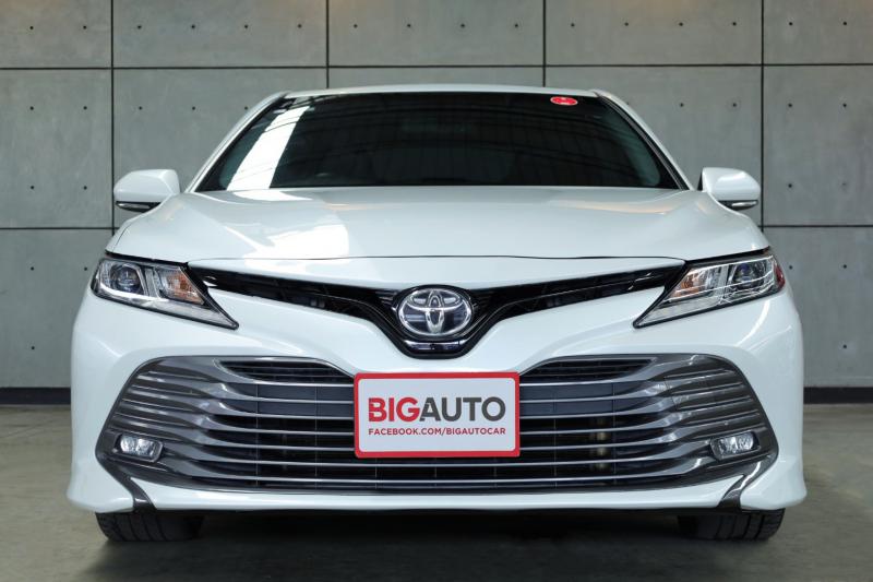 TOYOTA Camry 2016