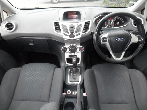 FORD Fiesta 2012