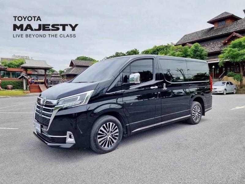 TOYOTA MAJESTY 2020
