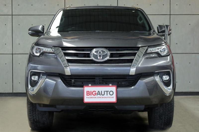 TOYOTA Fortuner 2019