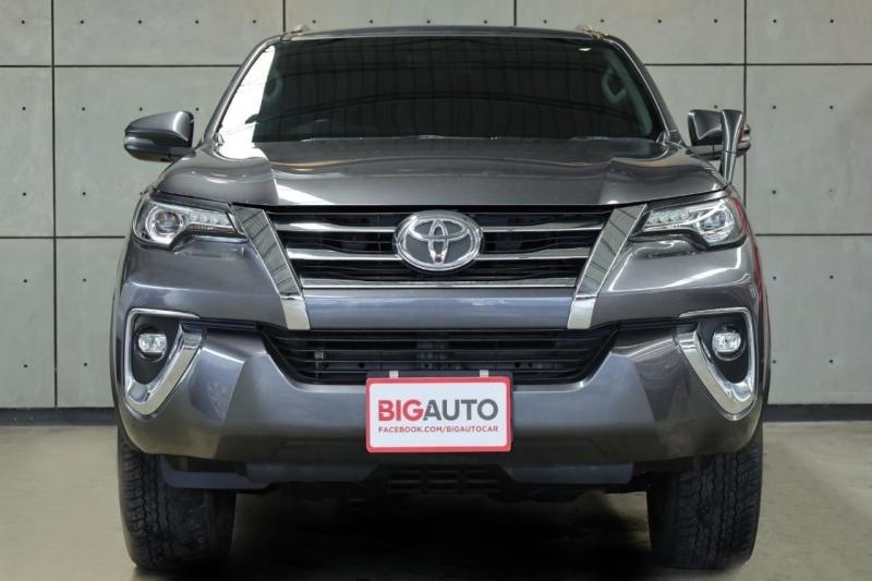 TOYOTA Fortuner​ 2019