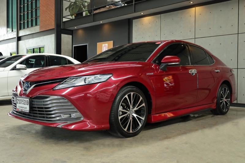 TOYOTA Camry 2020