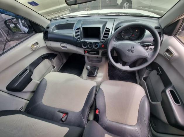 MITSUBISHI Triton 2.4 CNG 2014