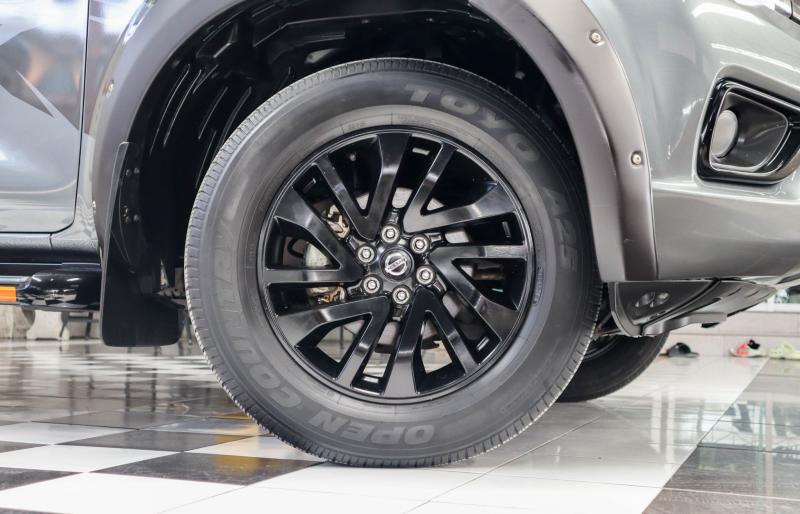 NISSAN NAVARA NP 300 2020