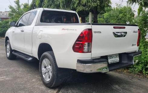 TOYOTA Hilux Revo 2.4 E 2019