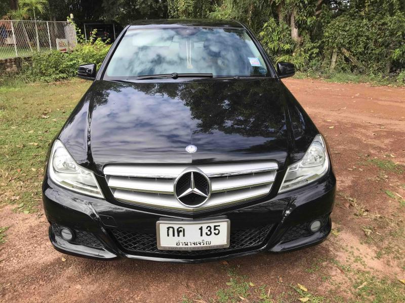 BENZ C200 CGI BE 2012