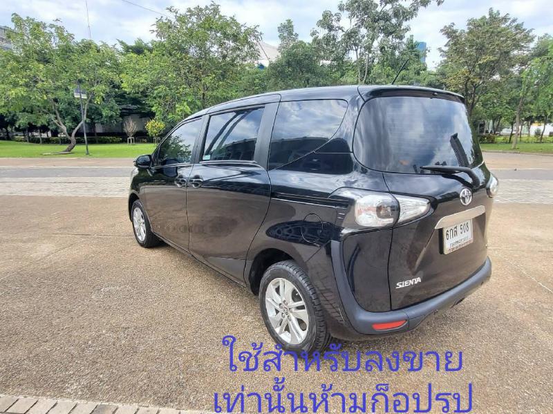 440,000  Toyota​Sienta มือเดียว​ใช้เองคะ​ ปี2017