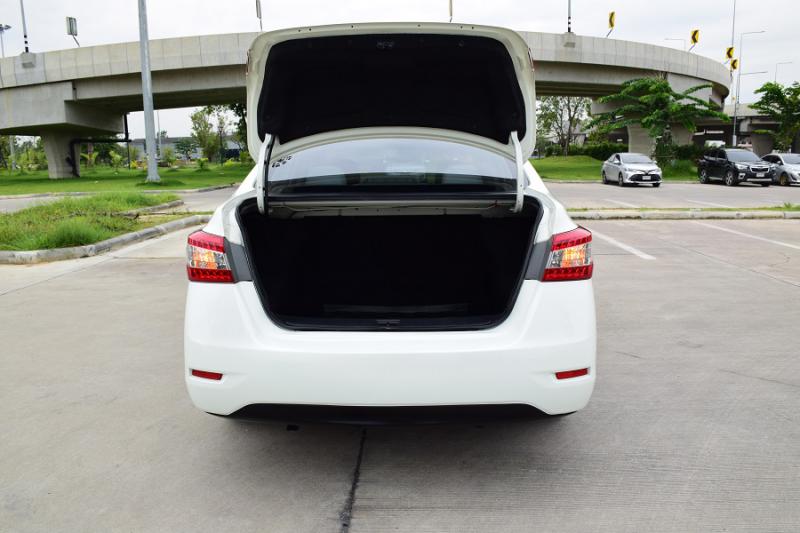 NISSAN 1.6E 2012