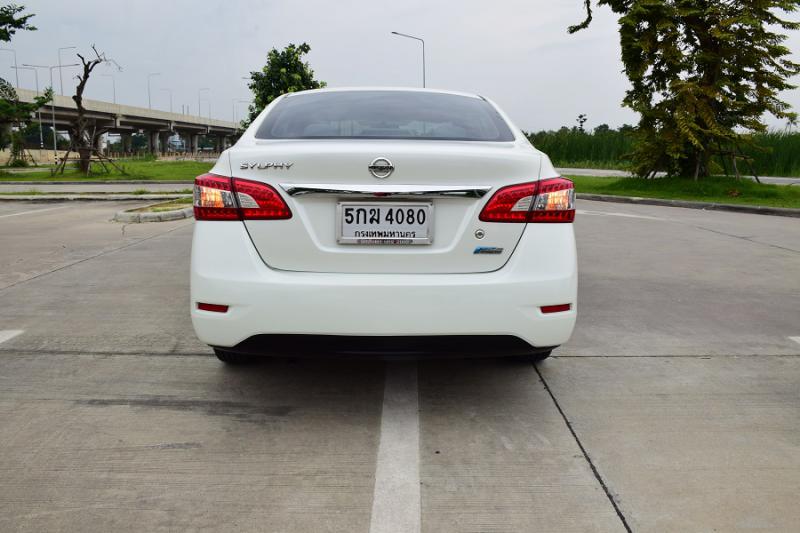 NISSAN 1.6E 2012