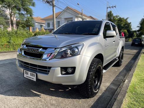 ISUZU Hi-Lander CAB-4 2.5 2012