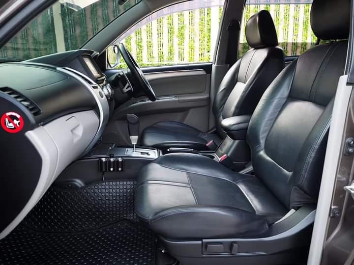 HONDA MITSUBISHI PAJERO 2013