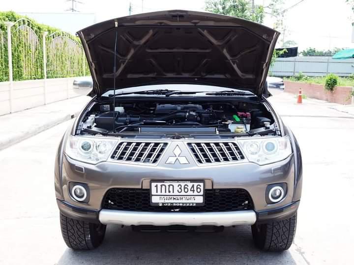 HONDA MITSUBISHI PAJERO 2013