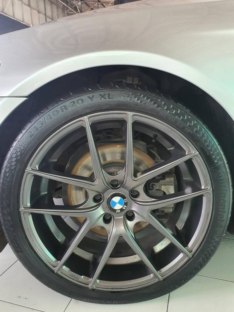 BMW 520i(F10) 2013