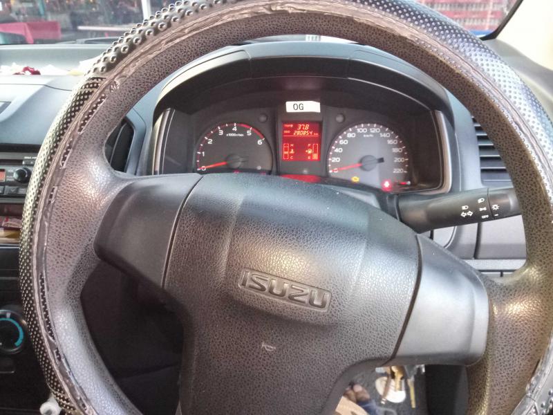 ISUZU D MAX ALL NEW 2.5S 2013