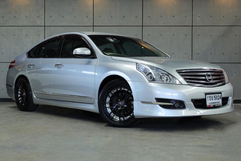 NISSAN Teana 2010