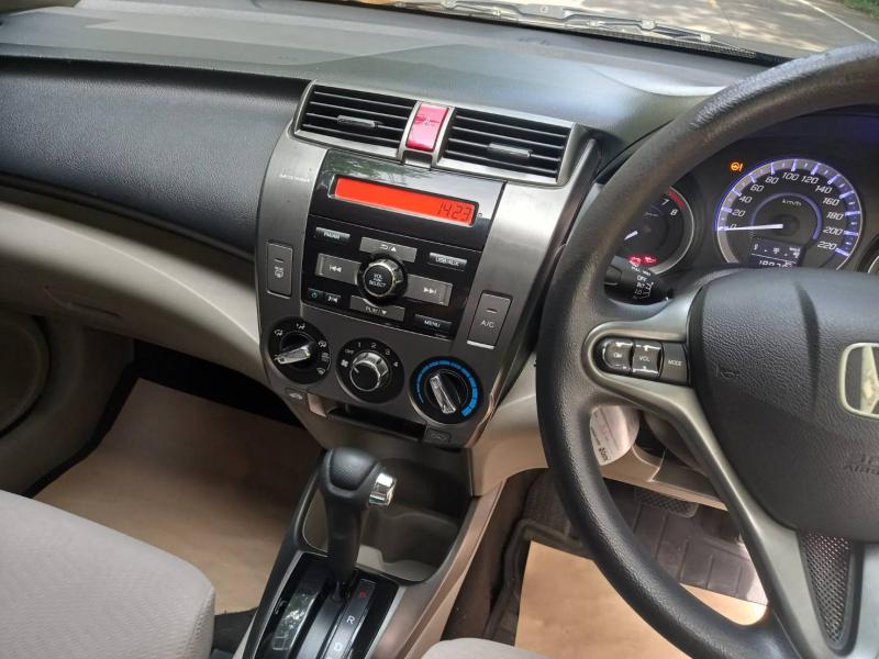 HONDA City 1.5 V 2012