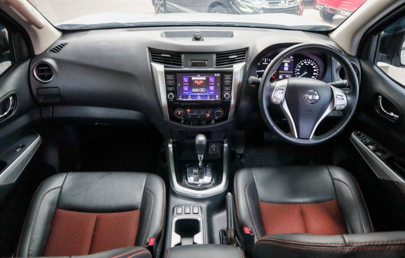 NISSAN NAVARA NP 300 2020