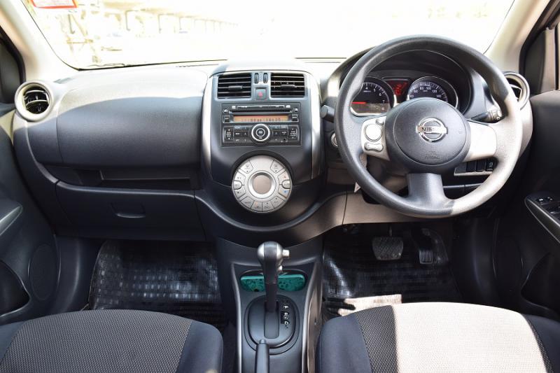 NISSAN VLท็อปออฟชั่นส์ 2012