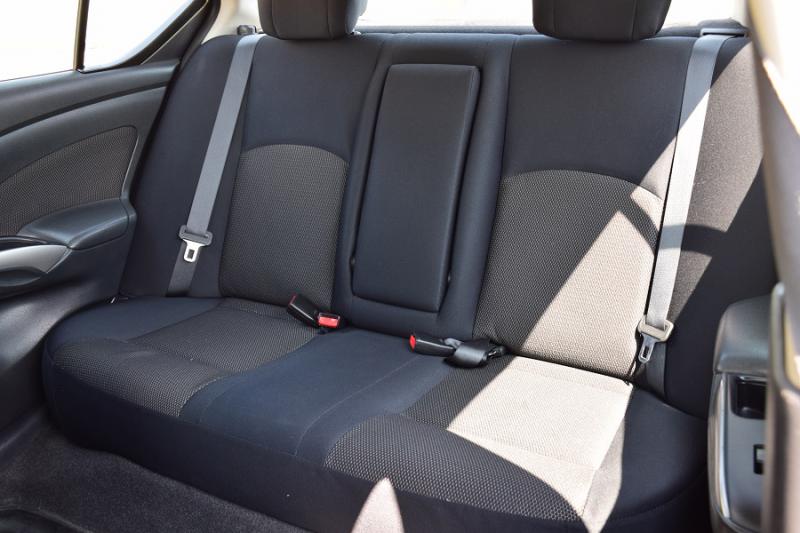 NISSAN VLท็อปออฟชั่นส์ 2012