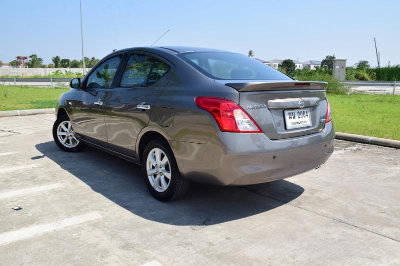 NISSAN VLท็อปออฟชั่นส์ 2012