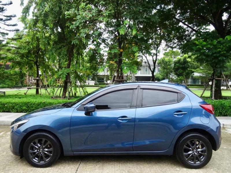 MITSUBISHI Mazda2 2018