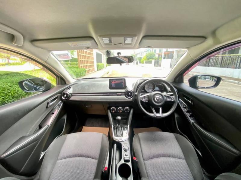 MITSUBISHI Mazda2 2018