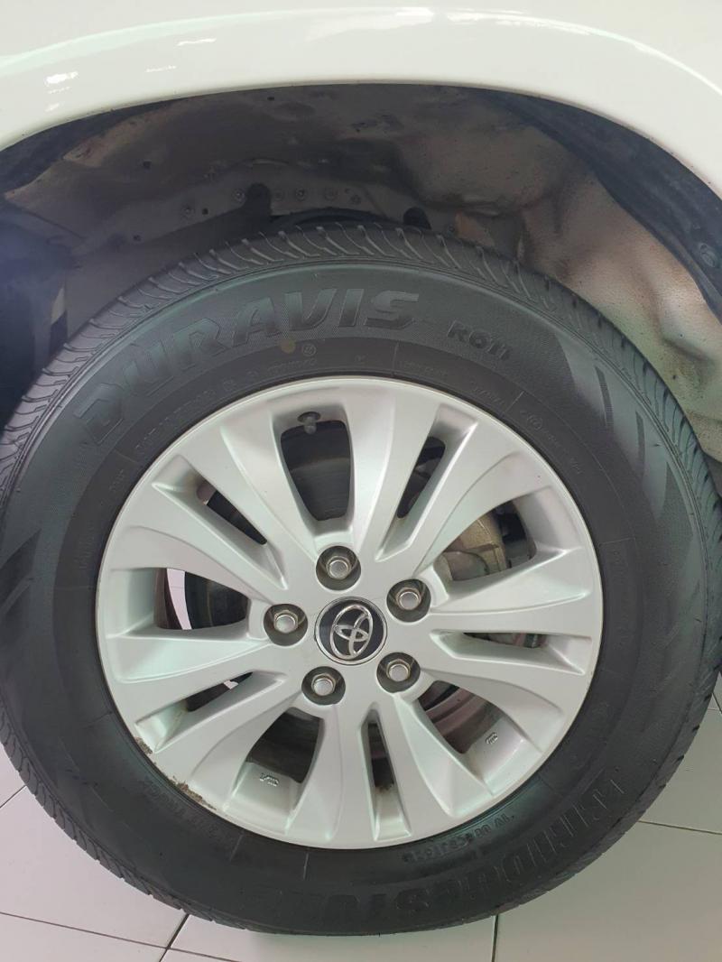 TOYOTA Hilux Revo 2.4E 2018