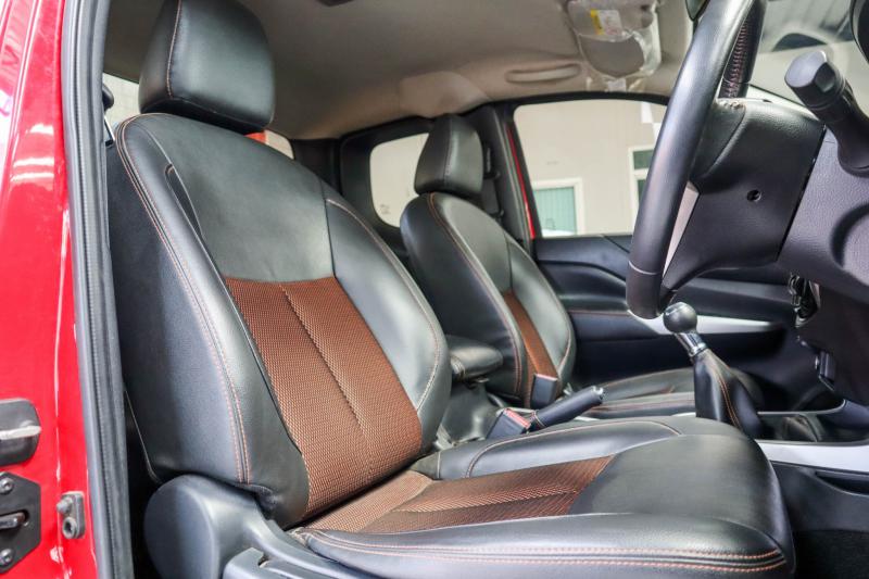 NISSAN NAVARA NP 300 2019