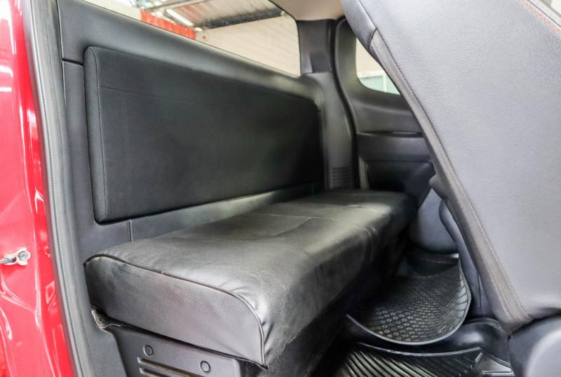NISSAN NAVARA NP 300 2019