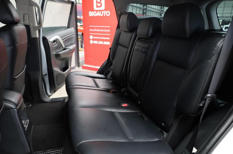 MITSUBISHI Pajero 2019