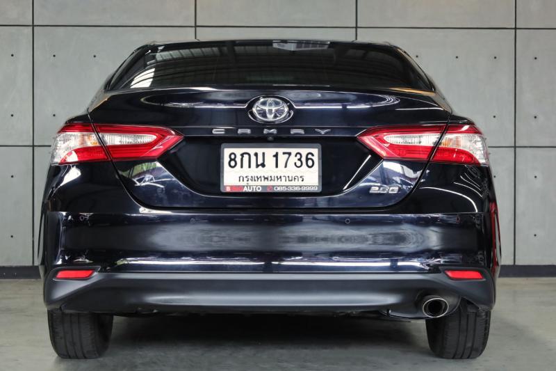 TOYOTA Camry 2019