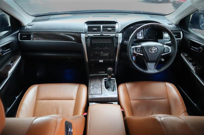 TOYOTA CAMRY 2.0 G 2017