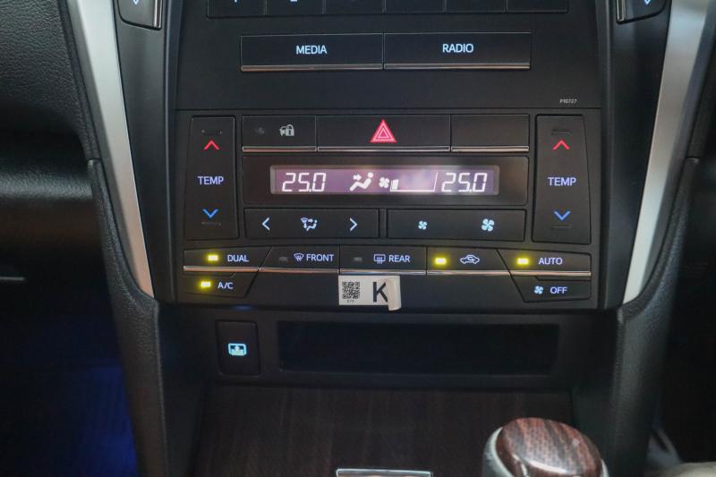 TOYOTA CAMRY 2.0 G 2017