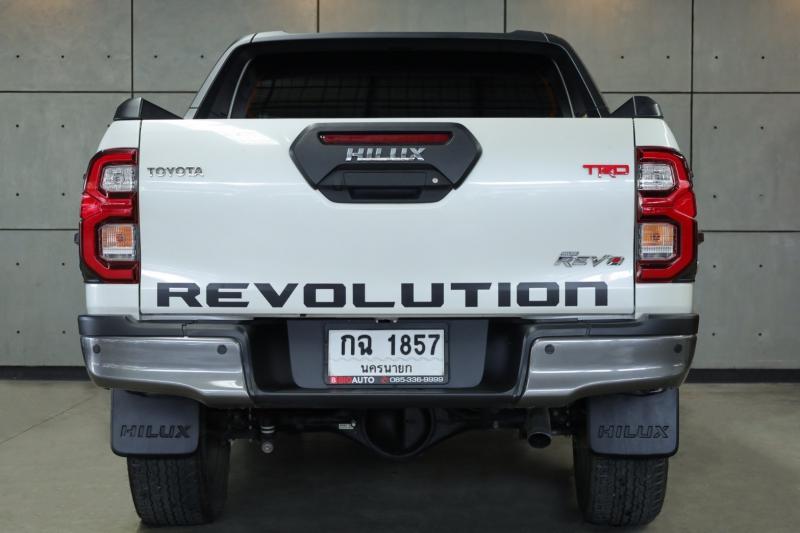 TOYOTA Revo 2020