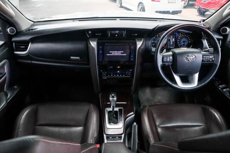 TOYOTA NEW FORTUNER 2.4 V 2018