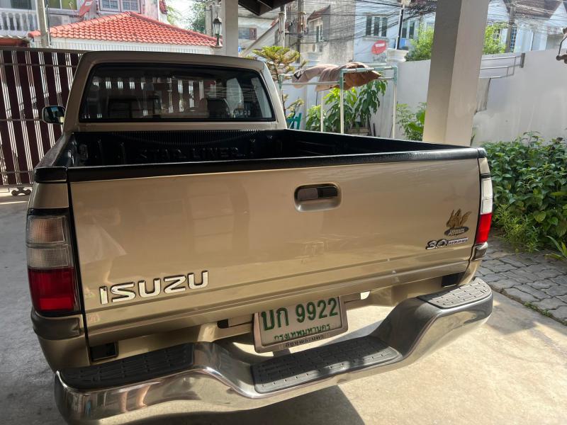 ISUZU dragon power 3.0 2001