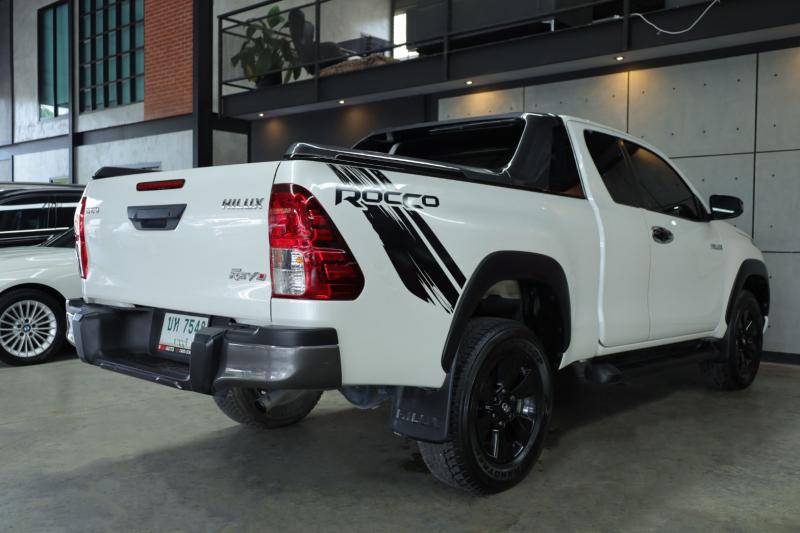 TOYOTA REVO 2.4 G Rocco 2018