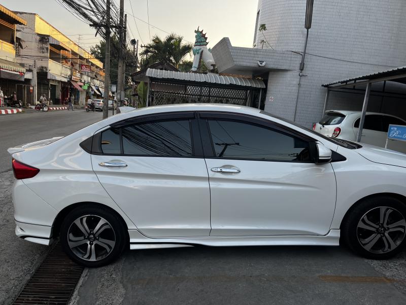 HONDA City 2016