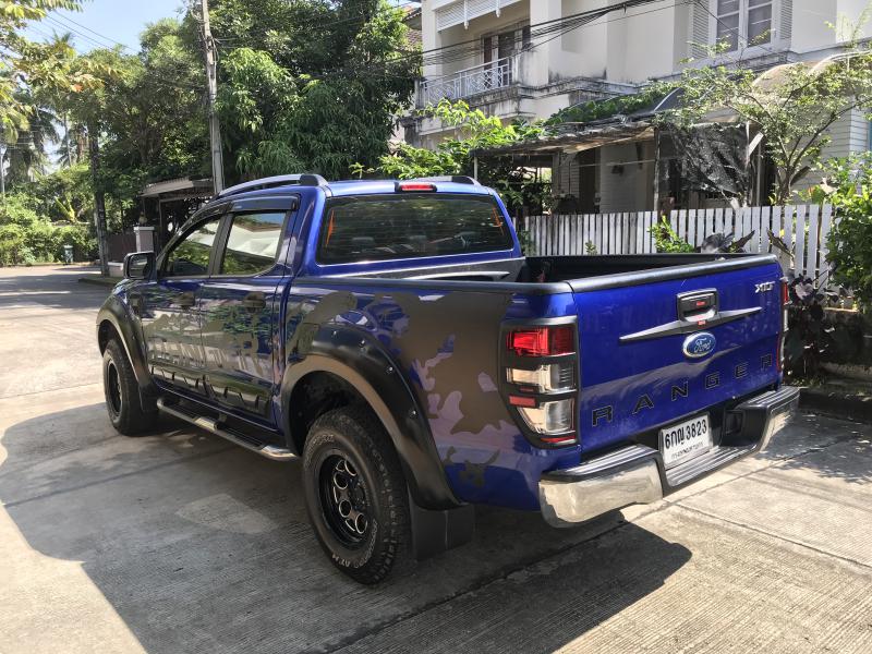 FORD XLT hi rider 4 ประตู 2012