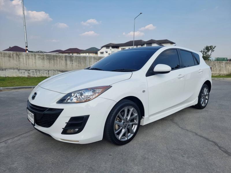 MAZDA Mazda3 2013