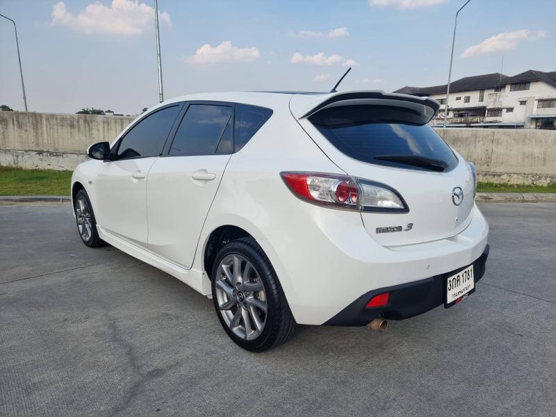 MAZDA Mazda3 2013