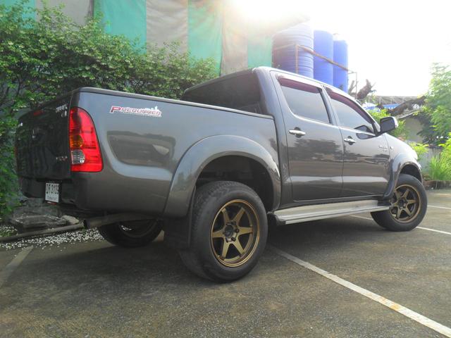 TOYOTA Vigo 2.5E VN Prerunn 2010