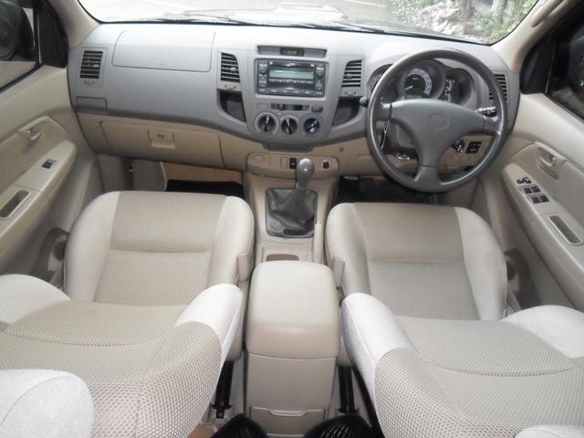 TOYOTA Vigo 2.5E VN Prerunn 2010