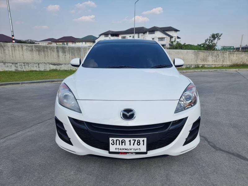 MAZDA Mazda3 2013