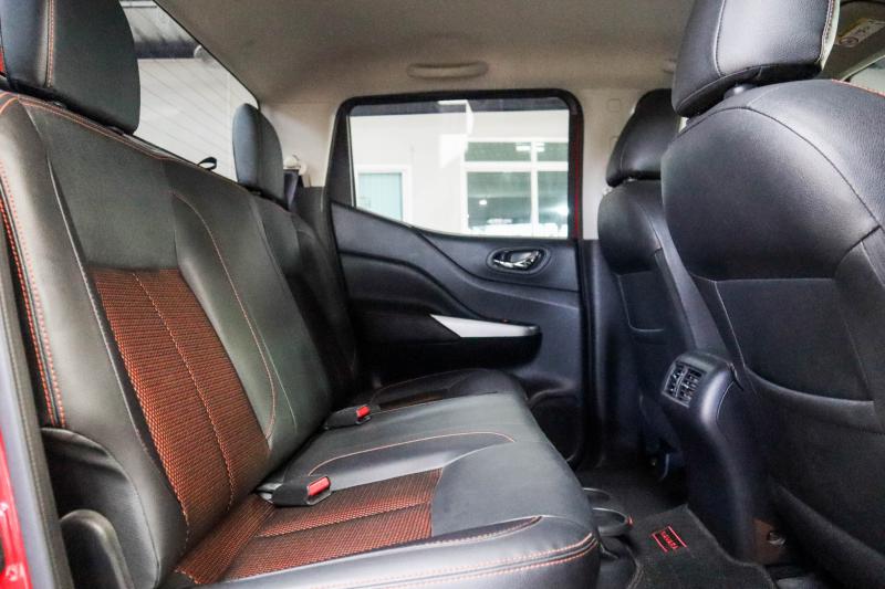 NISSAN NAVARA NP 300 2020