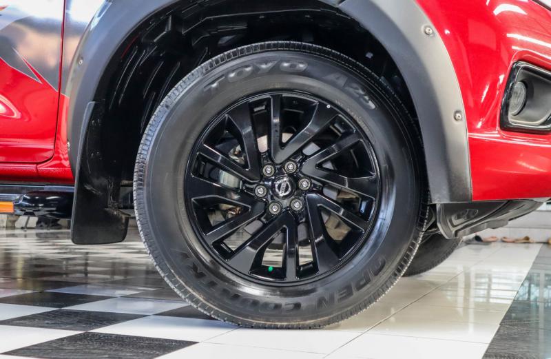 NISSAN NAVARA NP 300 2020