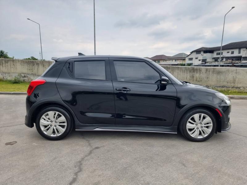 SUZUKI Swift 2019